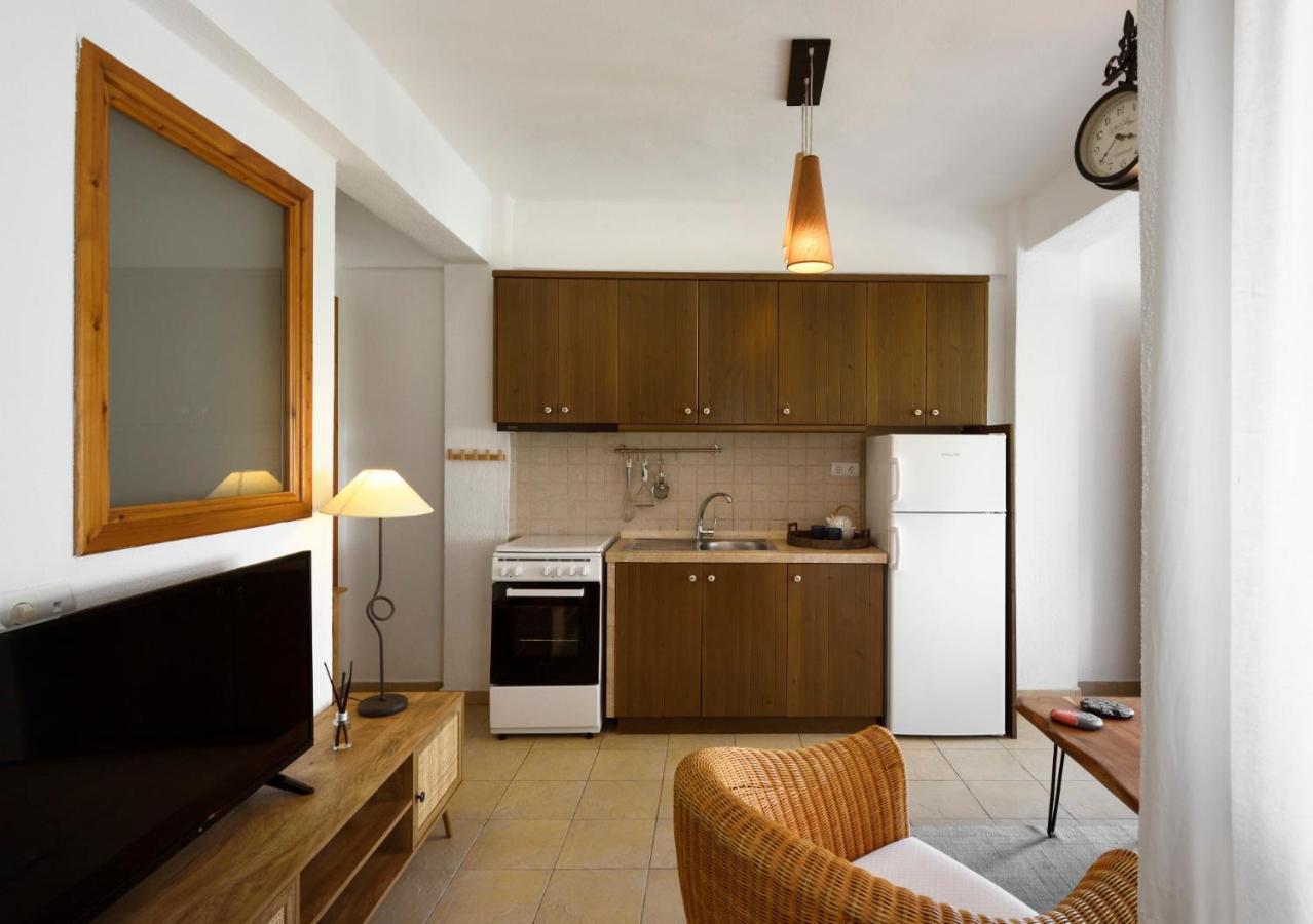 4Elies Apartments Vourvourou Exteriör bild